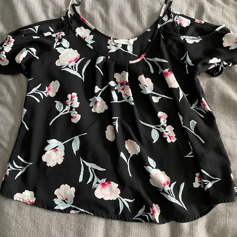 Lush top